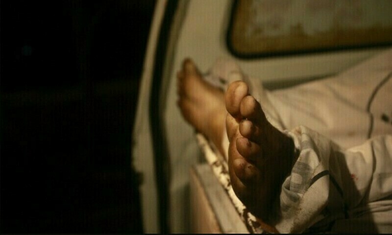 4 افراد کی پراسرار موت: موٹروے پر کار سے لاشیں برآمد