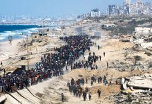 غزہ امن منصوبہ نافذالعمل: لوگ تباہ شدہ گھروں کی طرف بڑھ رہے ہیں